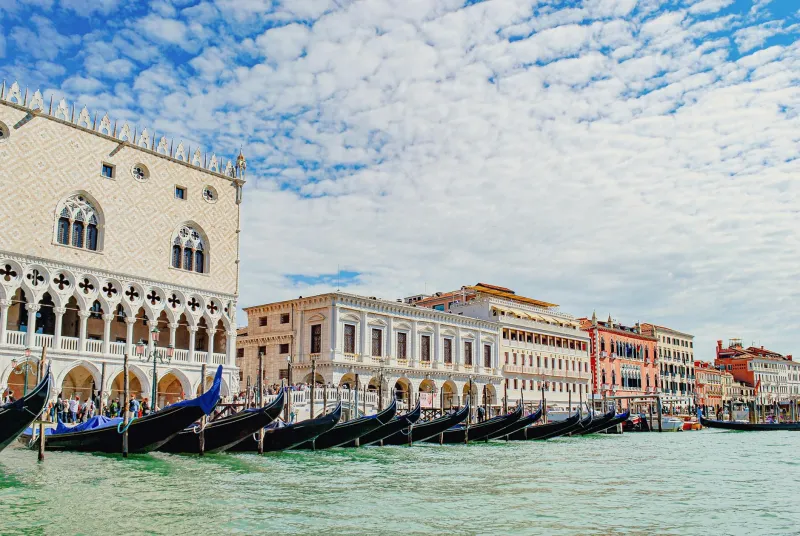 Sinking and Surviving: How Venice Mastered the Art of Perpetual Crisis